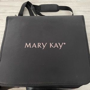 Like New Mary Kay Consultant suitcase!